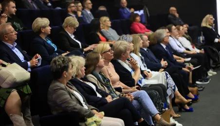  „Osoba z niepełnosprawnością w zatrudnieniu”