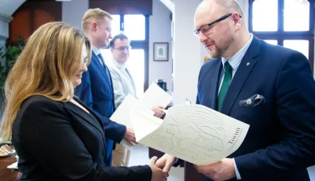 Ślubowanie nowych pracowników urzędu, 11.10.2024