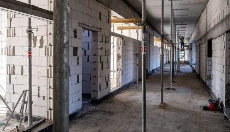 Budowa szkoły podstawowej przy ul. Grasera - stan prac na 4.11.2024 r.