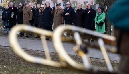 106. rocznica odzyskania niepodległości - złożenie kwiatów i msza św.