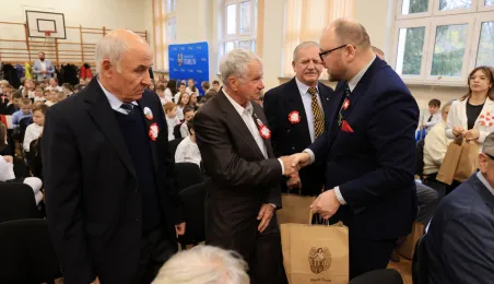 Spotkanie z toruńskim kombatantami w SP 14 w Toruniu, fot. Sławomir Kowalski