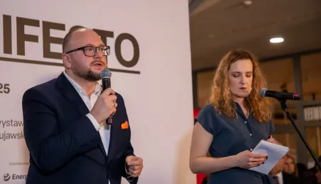 "Manifesto" - otwarcie wystawy Juliana Rosefelda w CSW