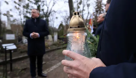 Pamiętamy o Honorowych Obywatelach Miasta: Wandzie Szuman i o. Władysławie Wołoszynie