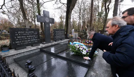 Pamiętamy o Honorowych Obywatelach Miasta: Wandzie Szuman i o. Władysławie Wołoszynie