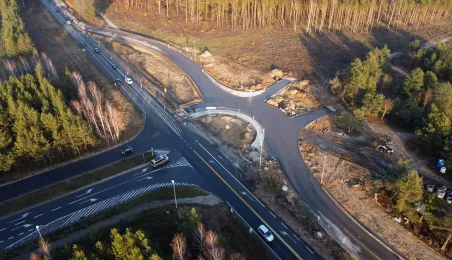 Prace na skrzyżowaniu ulic Grudziądzkiej i Strobanda