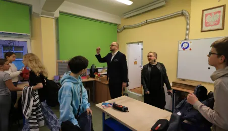 Spotkanie prezydenta Pawła Gulewskiego z finalistami turnieju "Z orlika na stadion"