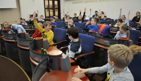 Wizyta uczniów SP32 w Urzędzie Miasta Torunia