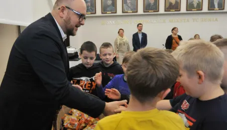 Wizyta uczniów SP32 w Urzędzie Miasta Torunia