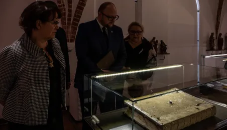 Oprawy gotyckie na wystawie 