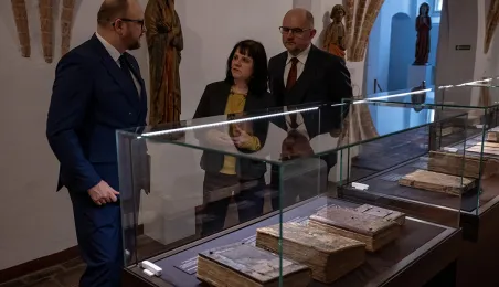 Oprawy gotyckie na wystawie 