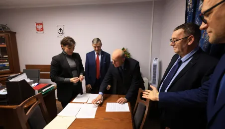 Podpisanie porozumienia międzygminnego dot. połaczeń autobusowych z Gminą Wielka Nieszawka