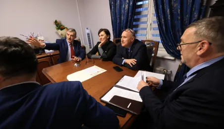 Podpisanie porozumienia międzygminnego dot. połaczeń autobusowych z Gminą Wielka Nieszawka