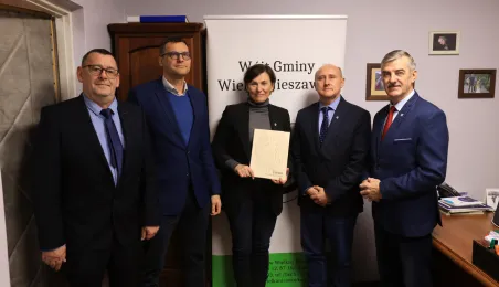 Podpisanie porozumienia międzygminnego dot. połaczeń autobusowych z Gminą Wielka Nieszawka