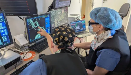 Nowa era leczenia tętniaków w Toruniu