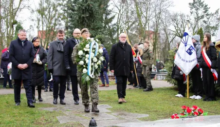 16. rocznica śmierci gen. Elżbiety Zawackiej