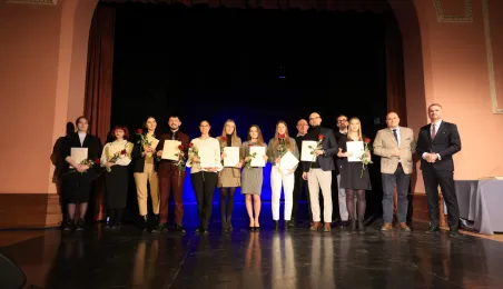 Wręczenie stypendiów miejskich studentom toruńskich uczelni wyższych