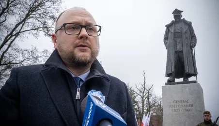 105. rocznica powrotu Torunia do wolnej Polski - złożenie kwiatów