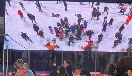 Ferie na lodowisku 2025