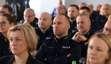 Odprawa roczna Komendy Miejskiej Policji w Toruniu 2025