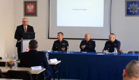 Odprawa roczna Komendy Miejskiej Policji w Toruniu 2025