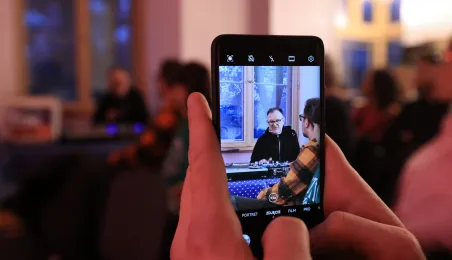 Muzyczna podróż z Hirkiem Wroną