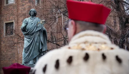 Kwiaty w 552. rocznicę urodzin Kopernika