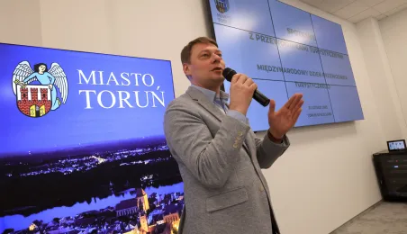 Toruńscy przewodnicy turystyczni świętują