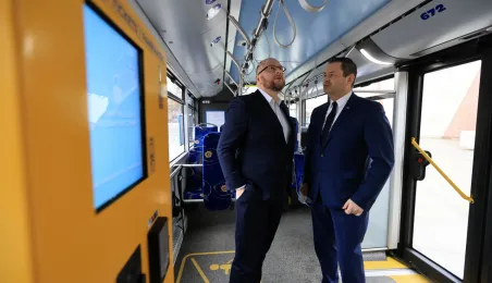 Podpisanie umowy na zakup autobusów elektrycznych