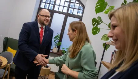 Wizyta minister funduszy i polityki regionalnej w Centrum Rozwoju i Terapii