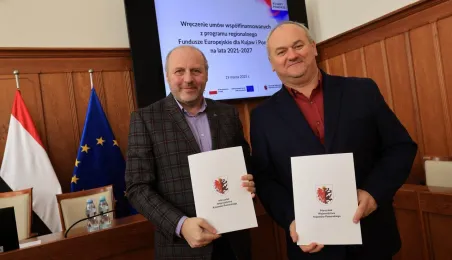Wręczenie umów na dofinansowanie dwóch projektów
