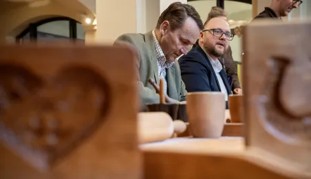 WOŚP: Warsztaty piernikarskie z Radosławem Sikorskim i Pawłem Gulewskim, 30.03.2025 r.