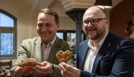 WOŚP: Warsztaty piernikarskie z Radosławem Sikorskim i Pawłem Gulewskim, 30.03.2025 r.