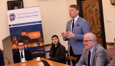 Najlepsze prace magisterskie i dyplomowe o Toruniu - wręczenie nagród