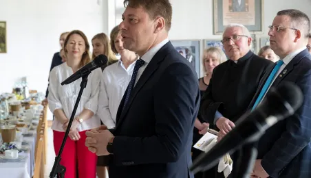 Wielkanocne śniadanie w DPS im. Leona Szumana