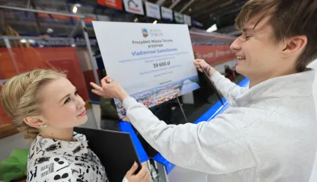 Pokazy łyżwiarzy figurowych MKS Axel