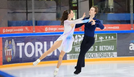 Pokazy łyżwiarzy figurowych MKS Axel