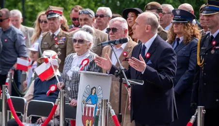 Dzień Flagi w Toruniu