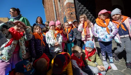 Odsłonięcie rzeźby anioła, 6.05.2025 r. 