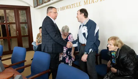 Seniorzy w Urzędzie Miasta Torunia, 5.06.2025 r.