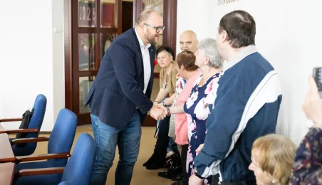 Seniorzy w Urzędzie Miasta Torunia, 5.06.2025 r.