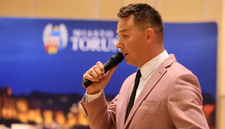 Wręczenie nagród i wyróżnień sportowych zawodniczkom, zawodnikom i trenerom za wysokie wyniki sportowe osiągnięte w 2024 roku.