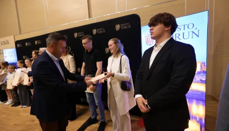 Wręczenie nagród i wyróżnień sportowych zawodniczkom, zawodnikom i trenerom za wysokie wyniki sportowe osiągnięte w 2024 roku.