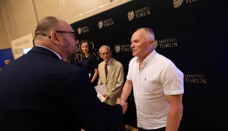 Wręczenie nagród i wyróżnień sportowych zawodniczkom, zawodnikom i trenerom za wysokie wyniki sportowe osiągnięte w 2024 roku.