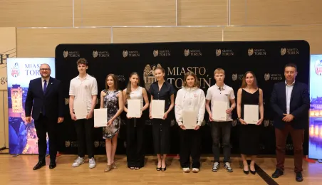 Wręczenie nagród i wyróżnień sportowych zawodniczkom, zawodnikom i trenerom za wysokie wyniki sportowe osiągnięte w 2024 roku.