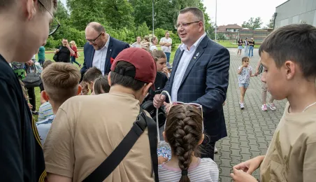 Festyn z okazji Dnia Dziecka w SP nr 35