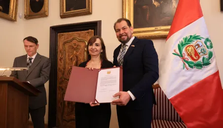 Wręczenie nominacji konsulowi honorowemu Peru w Toruniu