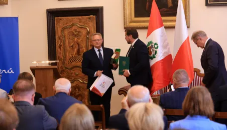 Wręczenie nominacji konsulowi honorowemu Peru w Toruniu