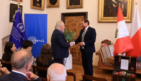 Wręczenie nominacji konsulowi honorowemu Peru w Toruniu