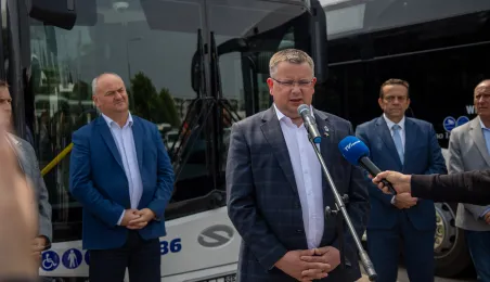 Nowe hybrydy w taborze MZK