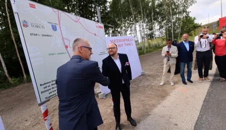 Toruń połączony z Lubiczem